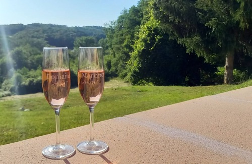 Les Arques Cottage | Quiet cottage for 2 adults on the border of Lot and Dordogne