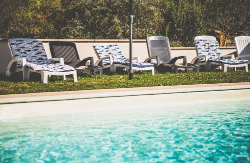 Hautefort House | Quiet cottage in the countryside. 3*