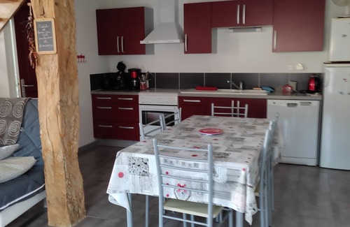 Salles-en-Toulon House | Quiet country cottage 35mn Futuroscope 10mn CHAUVIGNY