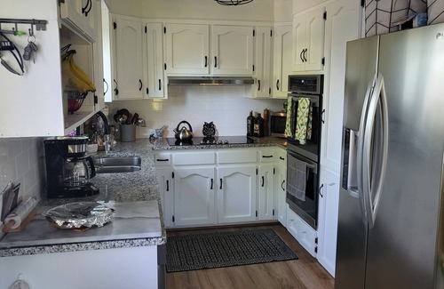 Inman House | Quiet country living close to everything
