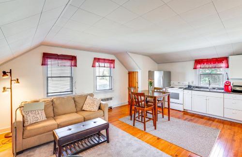 Hudson Apartment | Quiet Country Living Farmhouse Apt Near Hudson!