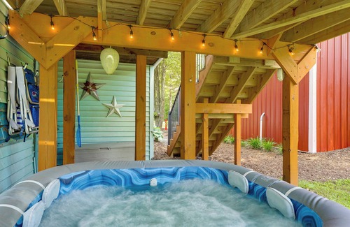 Holland Apartment | Quiet Country Studio Between Saugatuck & Holland!