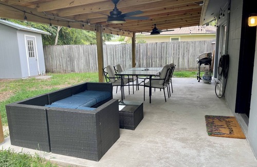 Palatka House | Quiet, cozy 3 bedroom home, across from river, in peaceful Palatka