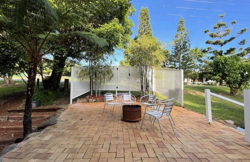 North Tamborine House | Quiet, cozy and calm 3 bedroom house.