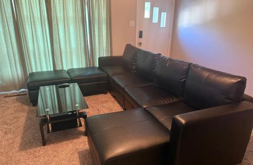 Topeka House | Quiet Cozy Haven for Relaxation & Work in Topeka, Kansas