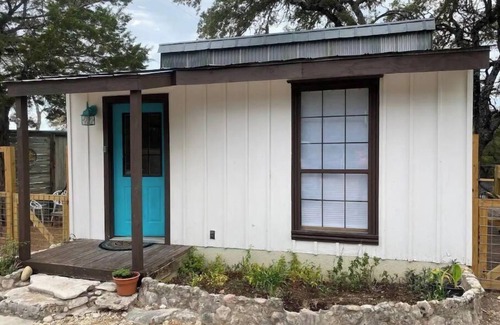 Canyon Lake Apartment | Quiet & Cozy Oasis- Pet Friendly/Near Boat Ramp/Private Patio