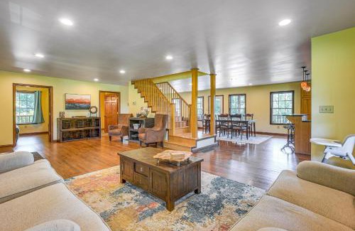 McArthur House | Quiet Family Cabin in Hamden Hot Tub and Game Room!