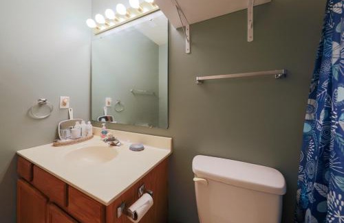 Columbia House | Quiet, Family Friendly Home