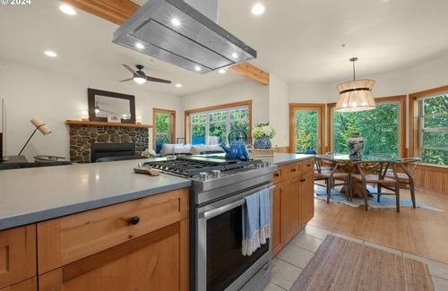 Cannon Beach House | Quiet forested retreat in Cannon Beach