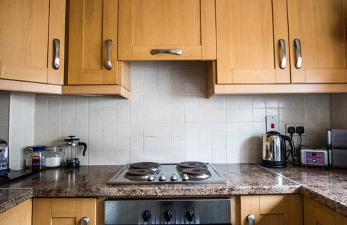The Liberties House | Quiet gated Family Townhouse within walking distance of all attractions