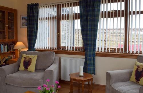 Newton Stewart House | Quiet