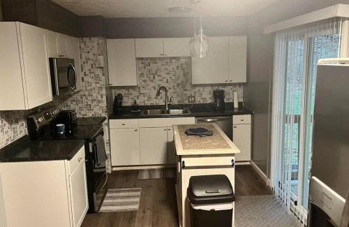 La Follette House | Quiet Getaway