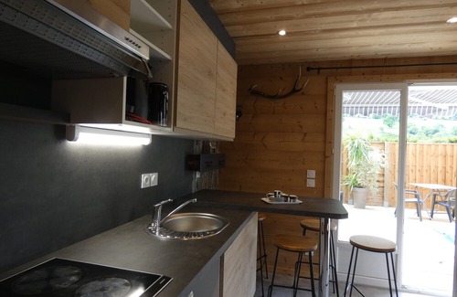 Thones Apartment | Quiet gite private jacuzzi wifi terrace near Lake Annecy pets welcome