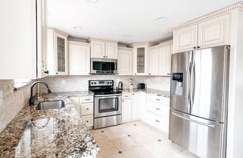 Moran Prairie House | Quiet Haven Hideaway: Hot Tub, Firepit, Playground and Spacious Yard