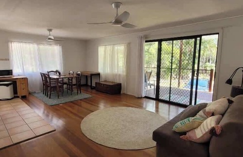 Agnes Water House | Quiet Haven on Acreage