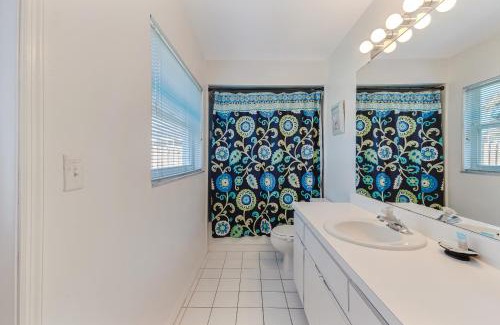 Lindfields Villa | Quiet Home With Private Pool- Near Disney