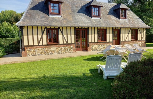 Fourneville House | Quiet house 9 km from Honfleur