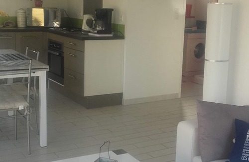 Loctudy House | Quiet house in loctudy 06.72.64.97.45 300m from the sea and gr34, 3 stars