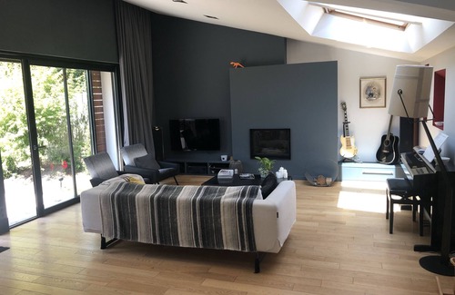 Bordeaux House | quiet house in St Augustin, with garden and spa