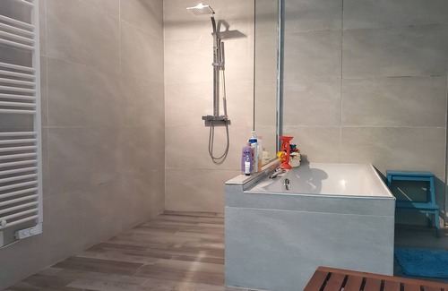 Auxerre House | Quiet house with garden in the heart of the old town of Auxerre!