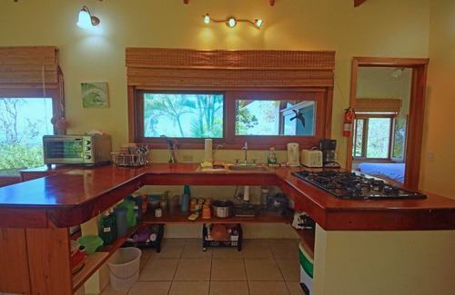 Pavones House | Quiet Jungle House - Just Minutes from Beaches!
