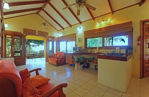 Pavones House | Quiet Jungle House - Just Minutes from Beaches!