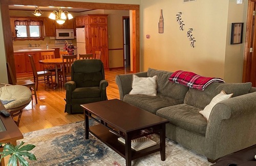 Neshkoro House | Quiet Lake with Kayaks and Direct Beach Access!