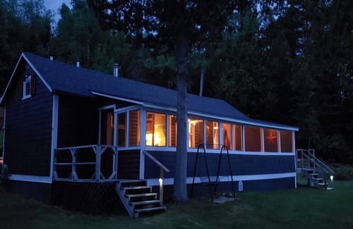 Rangeley Cabin | Quiet Lakeside Rangeley Lake Cabin