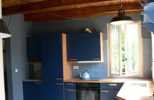 Montfermier House | Quiet large detached holiday home for 6 people with swimming pool
