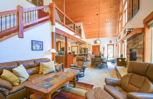 Leadville House | Quiet Leadville Home on 3 Acres with Gas Grill!