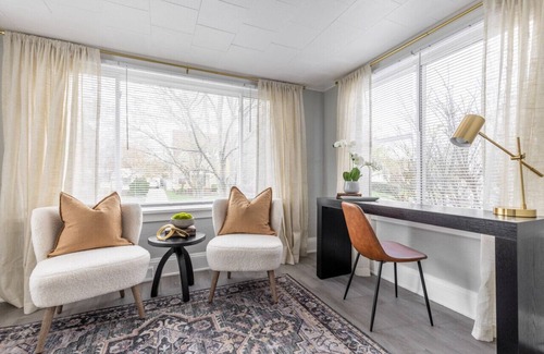 Parma House | Quiet Modern Home w/Hot Tub!