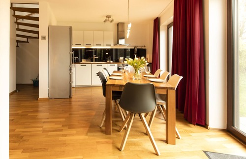 Bergisch Gladbach House | Quiet Nature Near Cologne 2