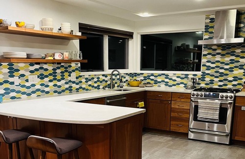 Seattle Metro Area Other | Quiet neighborhood near Seward Park