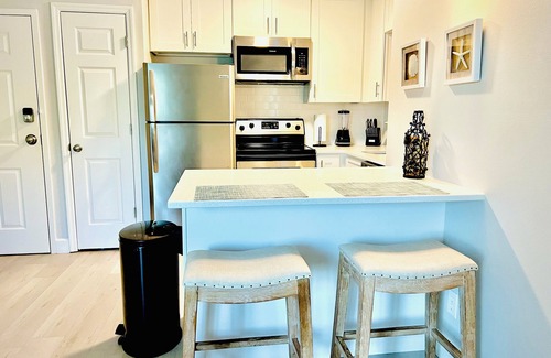 Sandestin Condo | Quiet & peaceful 1 Bedroom, Walk to shops & restaurants, beach 5 min. away!