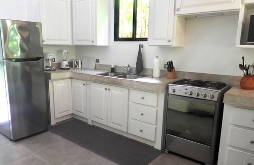 Dominical House | Quiet, private, Jungle House - 4x4 Required