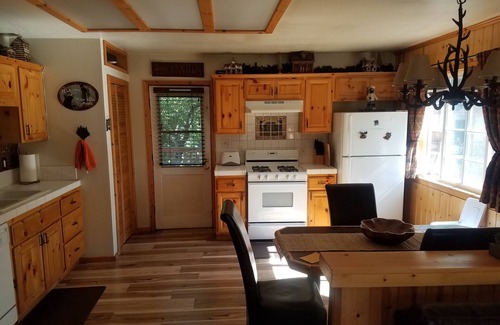 Big Bear City Cabin | Quiet, Private Log Cabin, Perfect for Romantic Couples or Small Families!