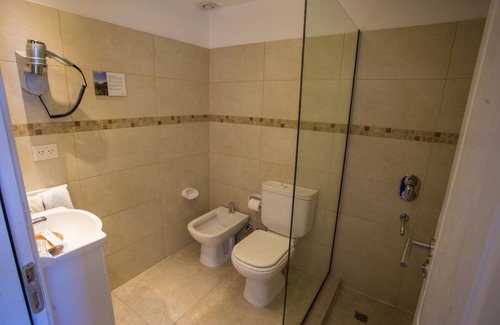 San Carlos de Bariloche Hotel | Quiet Room with Scenic Lake Views Perfect for Relaxation and Exploration