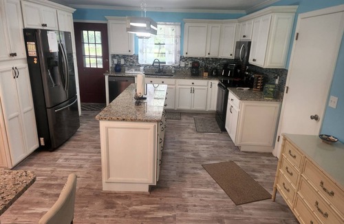 Florida South Atlantic Coast House | Quiet, Relaxing Family Get-away. Close to many attractions!