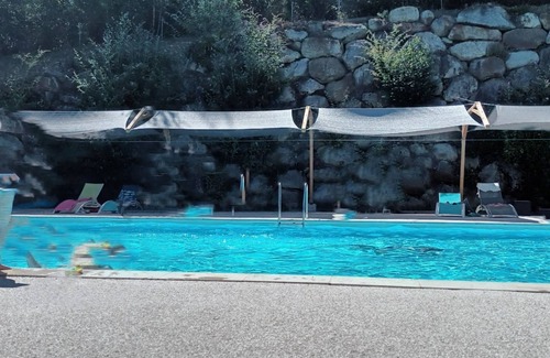 Ax-les-Thermes Apartment | Quiet residence with Ax-les-Thermes swimming pool. Pets allowed
