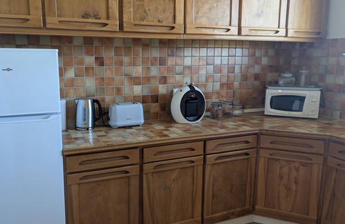 Noyers-sur-Cher Apartment | Quiet, restful accommodation 9 minutes from the zoo and close to the castles.