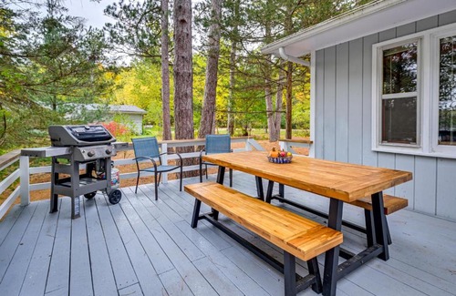 Wautoma House | Quiet Retreat on Lake with Kayaks, Boats and Bikes!