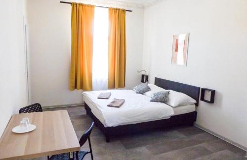 Prague 7 House | Quiet room G3 near the Prague Castle