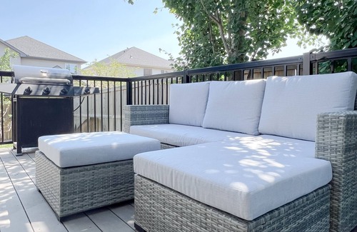 Kincora House | Quiet & Secure 3BR Entire Home Sweet Home/Office