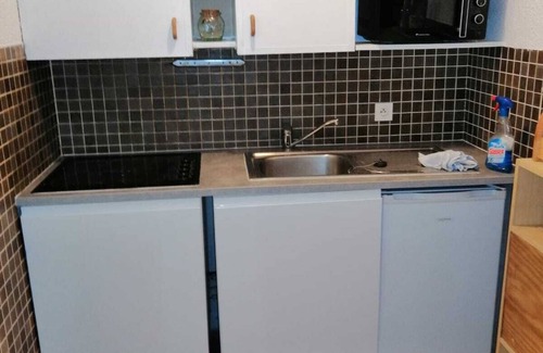 Allos Apartment | Quiet studio near the center of Allos, close to the famous lake, the Verdon and skiing.