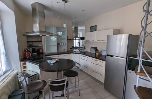 Luc-sur-Mer House | Quiet townhouse on the front shore, nearby restaurants & shops, 10m from the sea