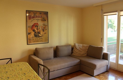 Les Posses-sur-Bex Apartment | QUIET VACATION ACCOMMODATION