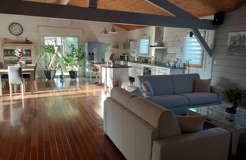 Marennes House | Quiet villa with pool in Marennes 3km from the ocean