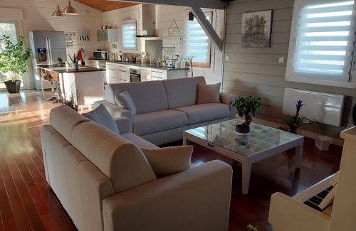 Marennes House | Quiet villa with pool in Marennes 3km from the ocean