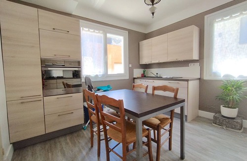 Sorede House | Quiet village house, air conditioning and shady garden - 10 km from the beach - Bicycle path
