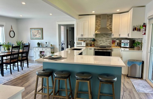 Cornwall Cottage | Quiet Waterfront Cottage Close To Charlottetown
